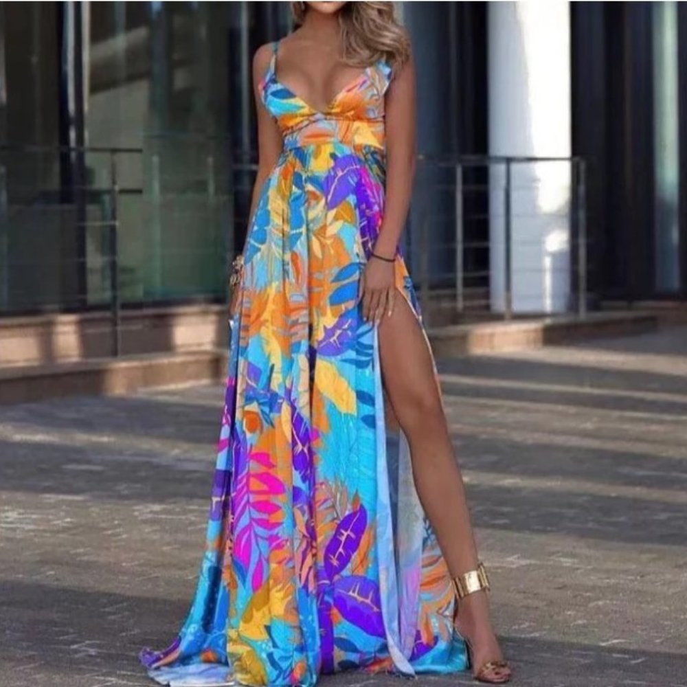 FLORAL MAXI DRESS